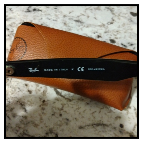 SOLD - Authentic Ray-Ban RB2132 New Wayfarer Bi-Color Sunglasses - Picture 2 of 8